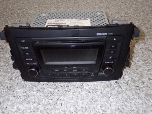 SUZUKI CELERIO 14-19 RADIO FABRYCZNE 39101-84M10 2/6 MINIATURA