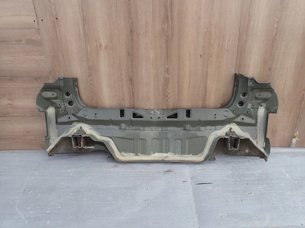 TOYOTA COROLLA E12 02-07 PAS TYLNY 209 7/10