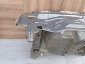 SUZUKI SWIFT MK7 10- MK7 PAS TYLNY Z WANNĄ ZCD 8/11 MINIATURA