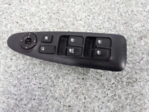 KIA SHUMA II 01-05 PANEL SZYB PRZEDNI LEWY