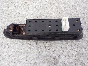 KIA SHUMA II 01-05 PANEL SZYB PRZEDNI LEWY 7/7 MINIATURA