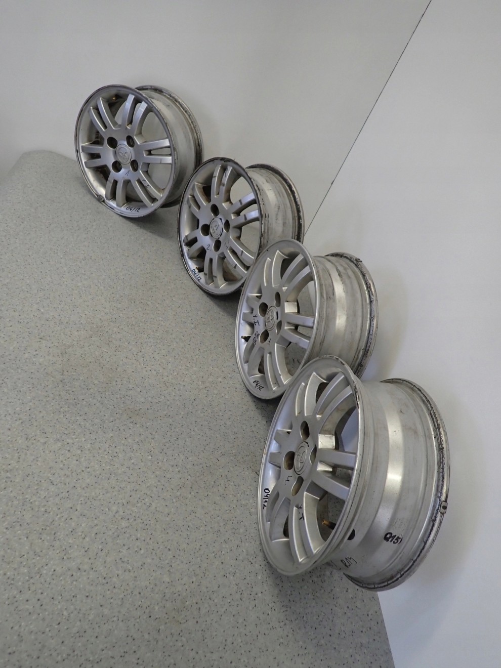 TOYOTA YARIS I 99-05 FELGI ALUMINIOWE ALUFELGI 9/14