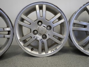 TOYOTA YARIS I 99-05 FELGI ALUMINIOWE ALUFELGI 7/14 MINIATURA