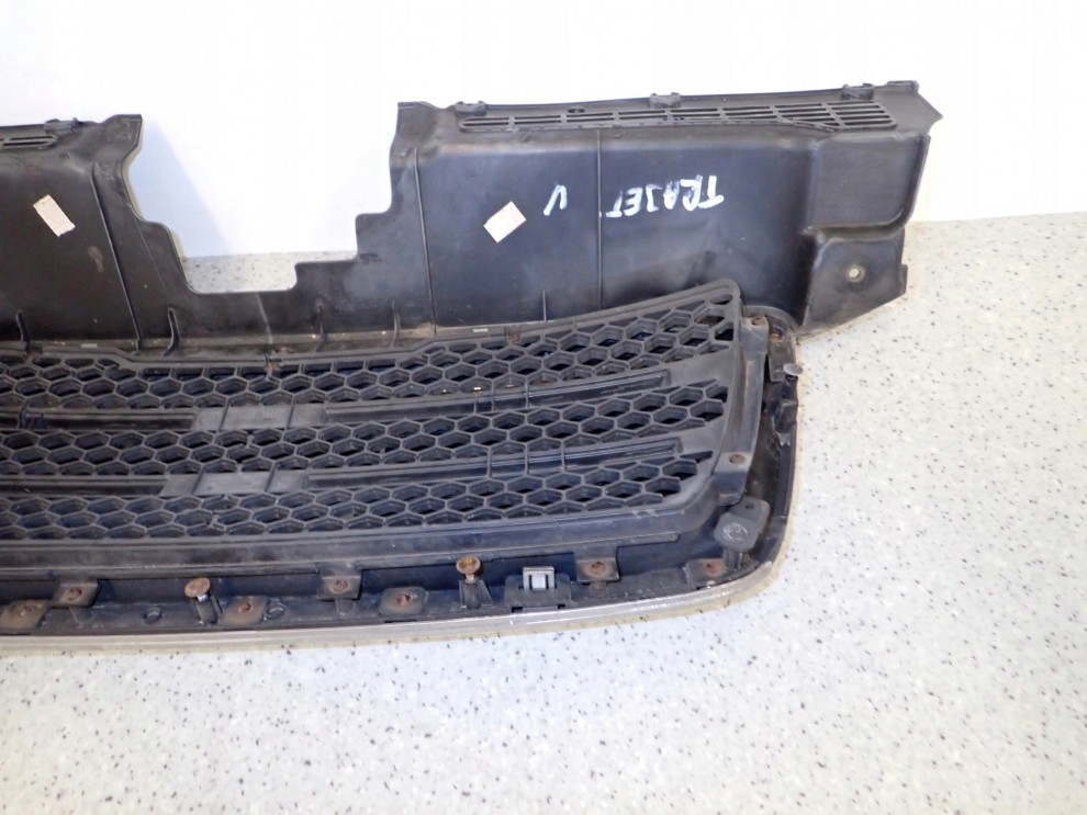 HYUNDAI TRAJET 1999-2004 ATRAPA KRATA WLOTU POWIETRZA 9/9