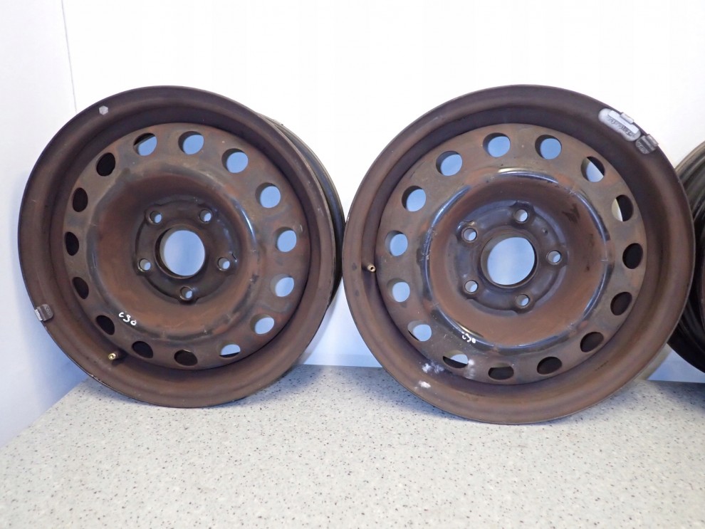 HYUNDAI I30 07-11 FELGI STALOWE KOMPLET 15\' 2/5
