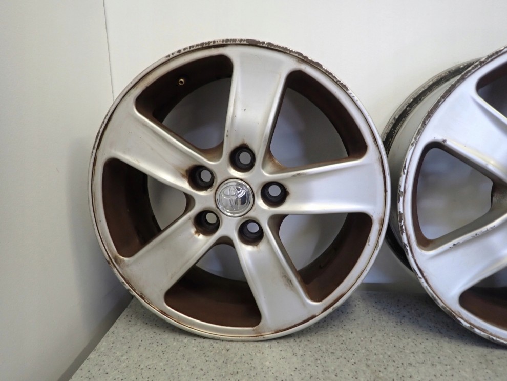 TOYOTA COROLLA VERSO 04-08 FELGI ALUMINIOWE KOMPLET 16\