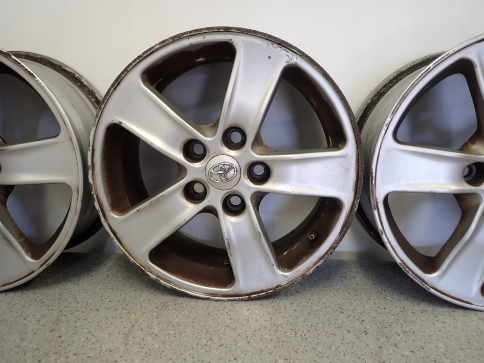 TOYOTA COROLLA VERSO 04-08 FELGI ALUMINIOWE KOMPLET 16\