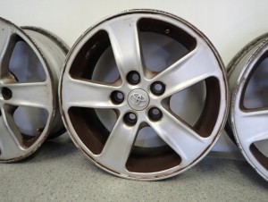 TOYOTA COROLLA VERSO 04-08 FELGI ALUMINIOWE KOMPLET 16\