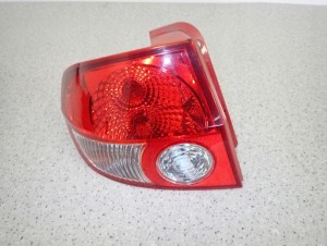HYUNDAI GETZ 02-05 LAMPA TYLNA LEWA USZKODZONA 2/7 MINIATURA