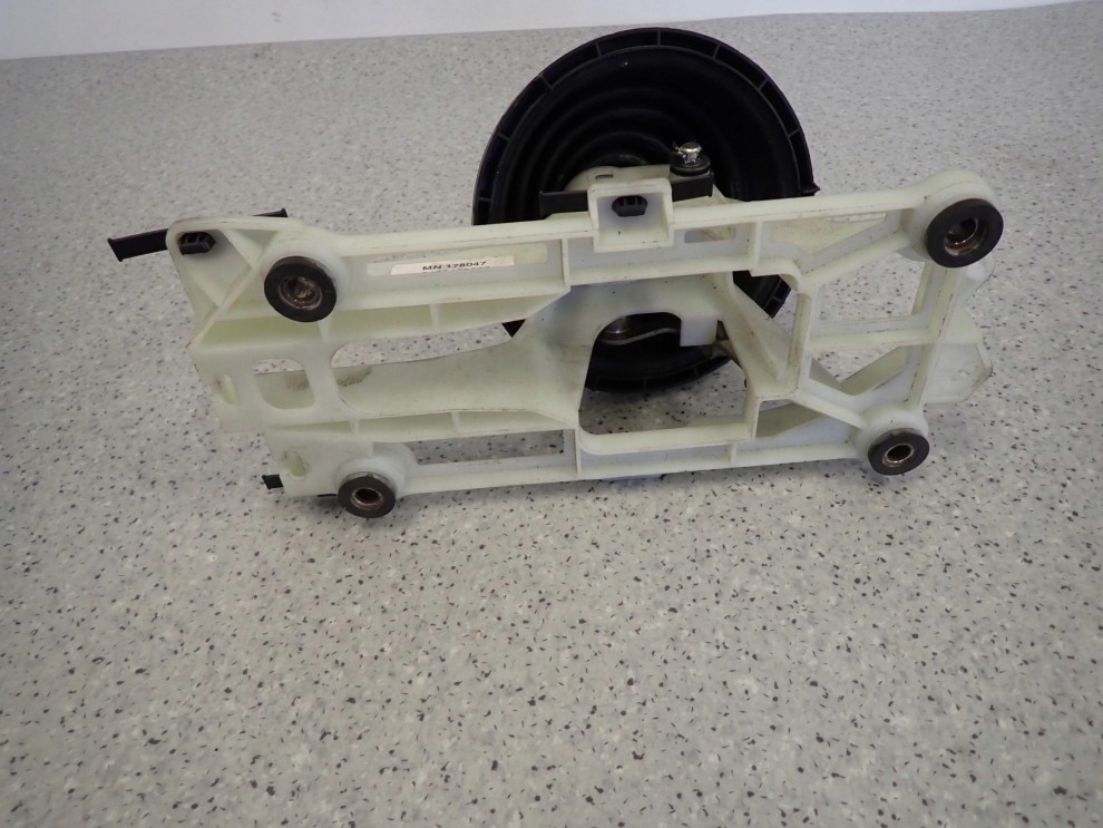 MITSUBISHI COLT 04- DŻWIGNIA LEWAREK ZMIANY BIEGÓW 1/5