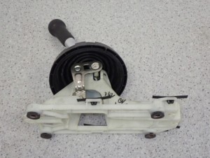 MITSUBISHI COLT 04- DŻWIGNIA LEWAREK ZMIANY BIEGÓW 2/5 MINIATURA