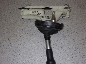 MITSUBISHI COLT 04- DŻWIGNIA LEWAREK ZMIANY BIEGÓW 3/5 MINIATURA