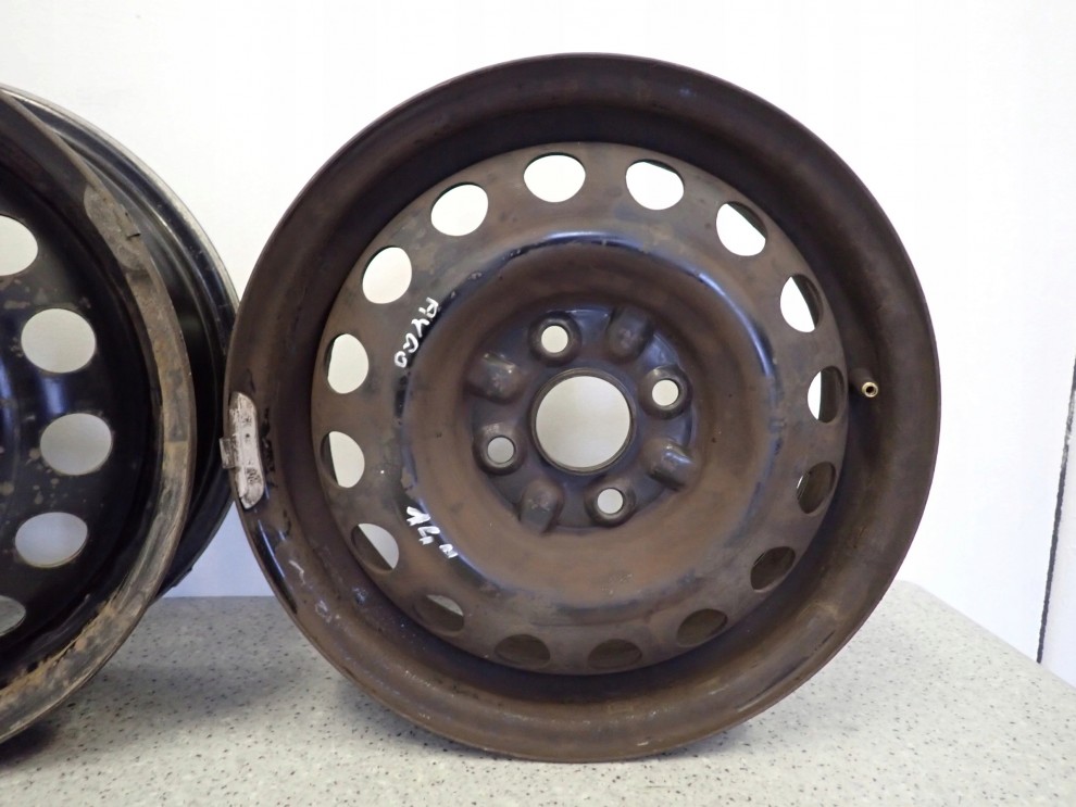 TOYOTA AYGO 06-13 FELGI STALOWE 14x4.5j 5/6