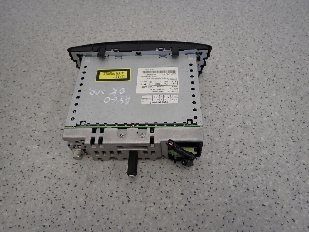 TOYOTA AYGO 06-12 RADIO ORYGINALNE RADIOODTWARZACZ 4/4