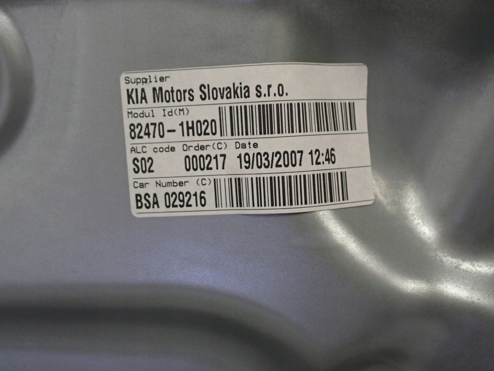 KIA CEED HATCHBACK 06- PODNOŚNIK SZYBY PRZEDNI LEWY 6 PINOWY 7/11