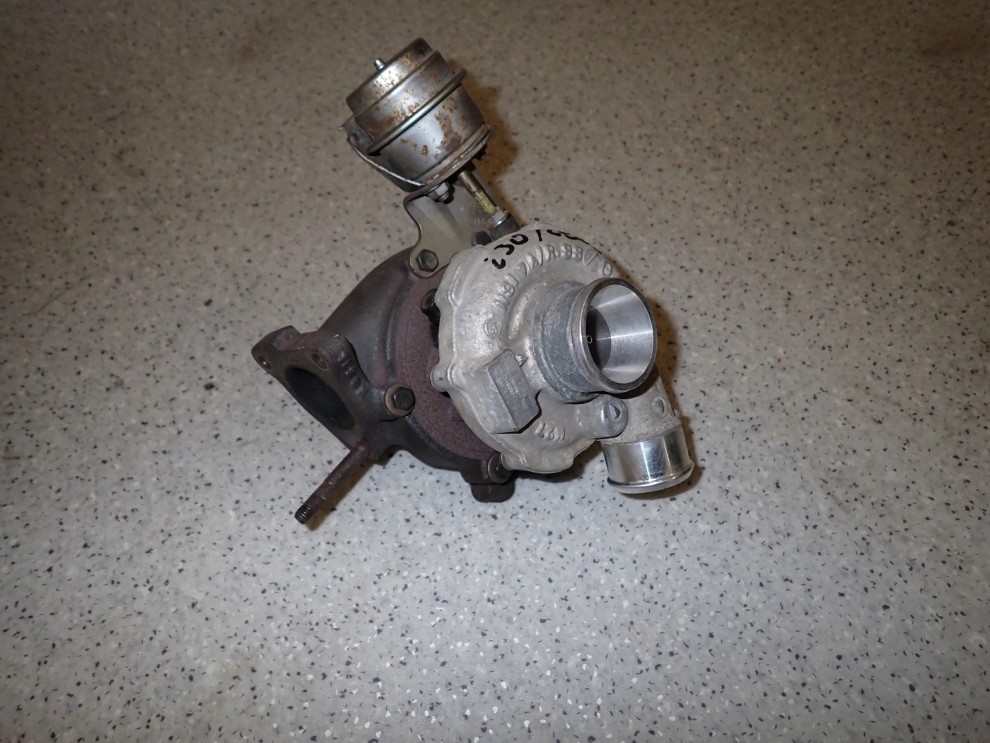 HYUNDAI i30 KIA CEED 06-09 1.6 CRDI TURBINA SPRĘŻARKA 2A400 3/6