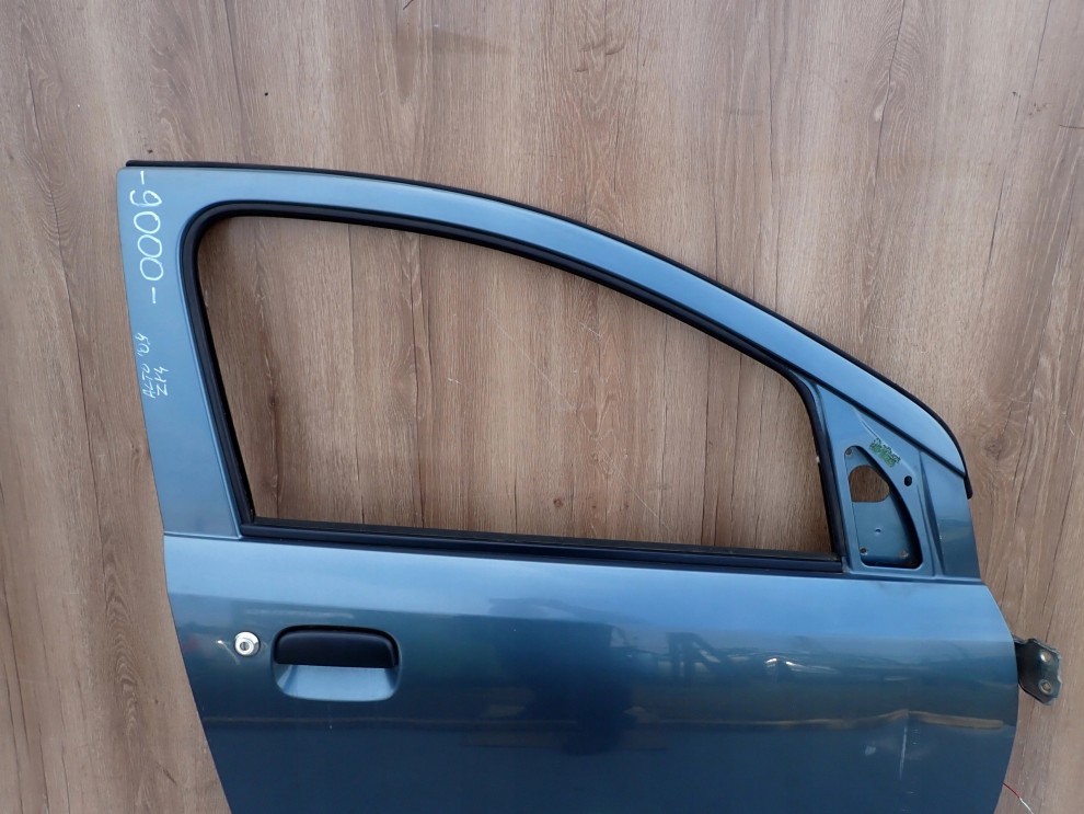 SUZUKI ALTO NISSAN PIXO 09- DRZWI PRZEDNIE PRAWE ZY4 9/13