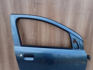 SUZUKI ALTO NISSAN PIXO 09- DRZWI PRZEDNIE PRAWE ZY4 9/13 MINIATURA
