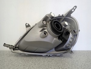 TOYOTA YARIS 99- LAMPA PRZEDNIA PRAWA REFLEKTOR FR 13/15 MINIATURA