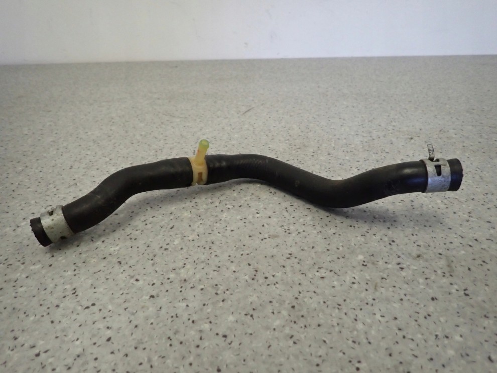 TOYOTA YARIS I 99-05 KRÓCIEC TRÓJNIK PRZEWÓD NAGRZEWNICY 2/2
