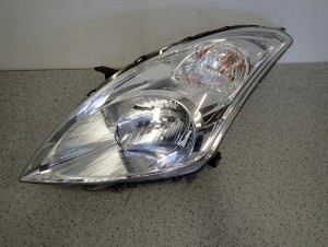 SUZUKI SWIFT MK7 10-16 REFLEKTOR PRZEDNI LEWY LAMPA PRZÓD 2/16 MINIATURA