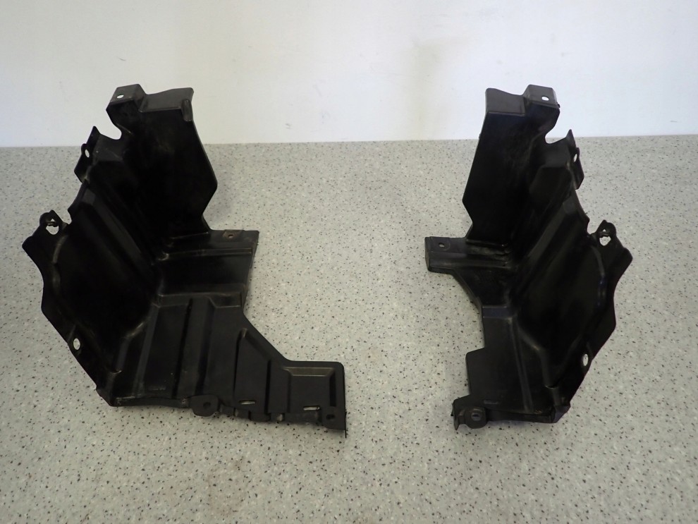 SUZUKI CELERIO 1.0i 14-19 OSŁONA POD SILNIK 1/6