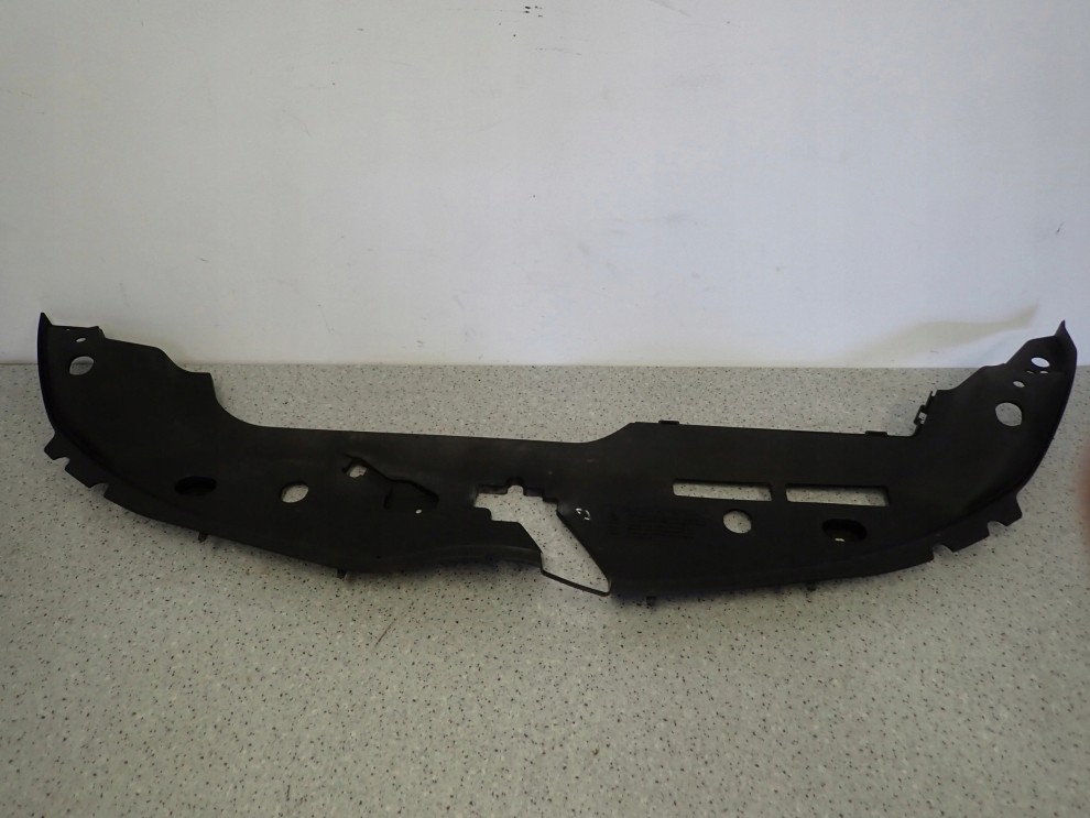 TOYOTA VERSO 09-11 2.0 D4D OSŁONA PASA PRZEDNIEGO 2/8