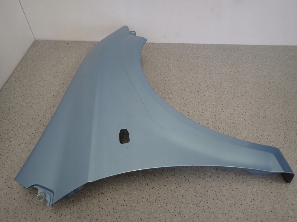 HYUNDAI GETZ 06- BŁOTNIK PRZEDNI PRAWY 2B 6/10