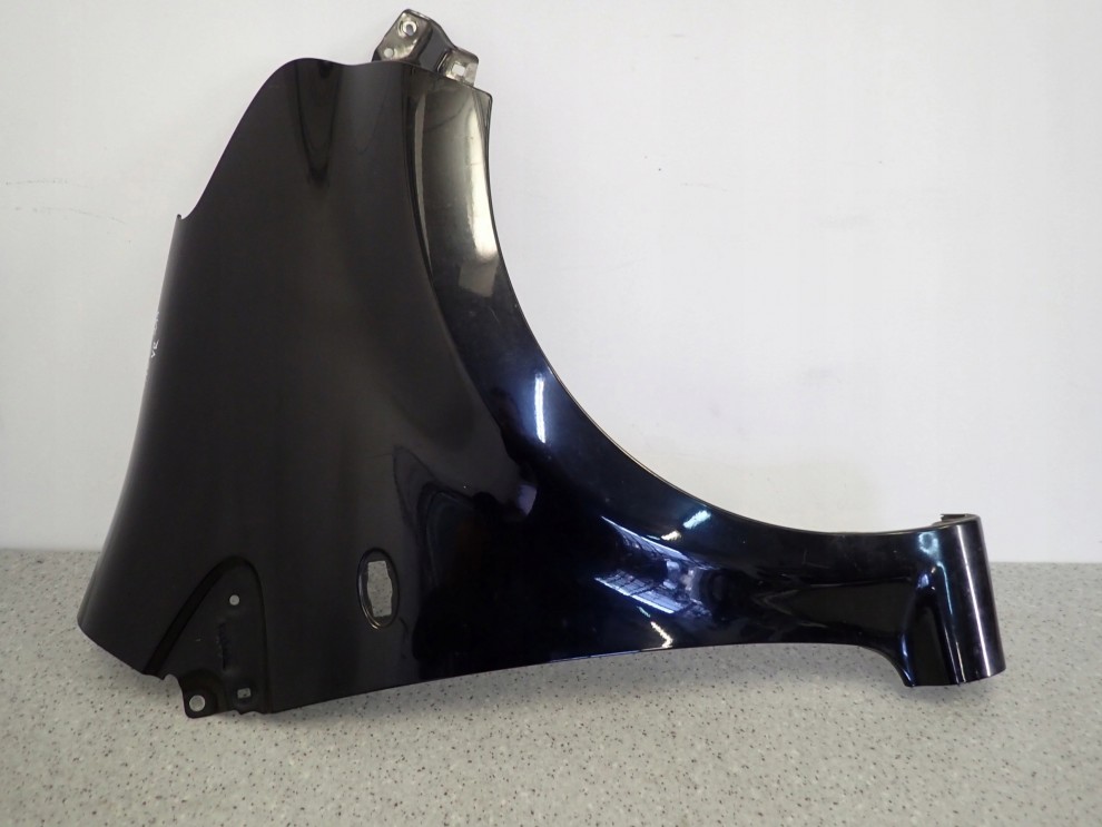 TOYOTA AYGO 05-12 BŁOTNIK PRZEDNI PRAWY Z11 1/12