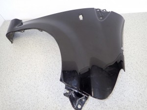 TOYOTA AYGO 05-12 BŁOTNIK PRZEDNI PRAWY Z11 8/12 MINIATURA