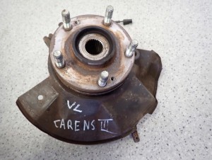 KIA CARENS III 06 -11 2.0 CRDI ZWROTNICA PRZEDNIA LEWA 2/6 MINIATURA