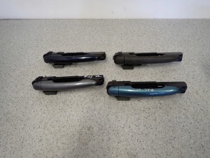 NISSAN PRIMERA P12 02-07 KLAMKA ZEWNĘTRZNA PRZEDNIA LEWA