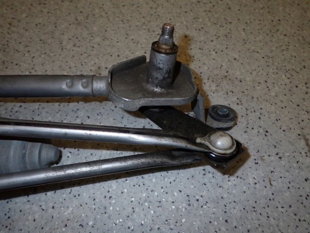 SUZUKI SX4 LIFT 09-12 MECHANIZM SILNICZEK WYCIERACZEK PRZÓD 8/8