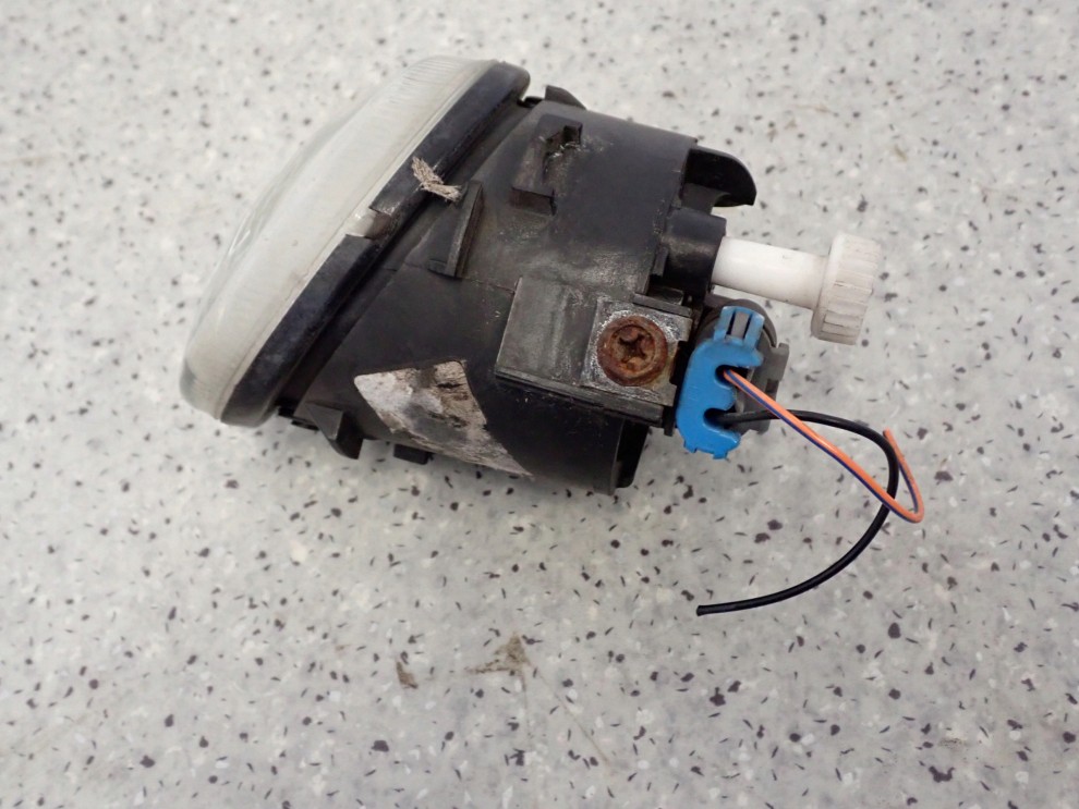 NISSAN ALMERA TINO 00-05 HALOGEN PRZEDNI LEWY 4/5