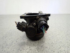 TOYOTA AYGO 05-12 1.0 BENZYNA PRZEPUSTNICA 5/5 MINIATURA