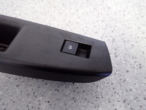 CHEVROLET CRUZE 08-12 PANEL SZYBY TYLNY LEWY PRZEŁĄCZNIK 3/4 MINIATURA