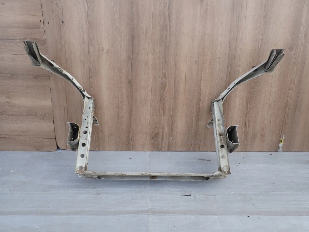 TOYOTA YARIS I 99-05 PAS PRZEDNI WZMOCNIENIE CZOŁOWE 10/13