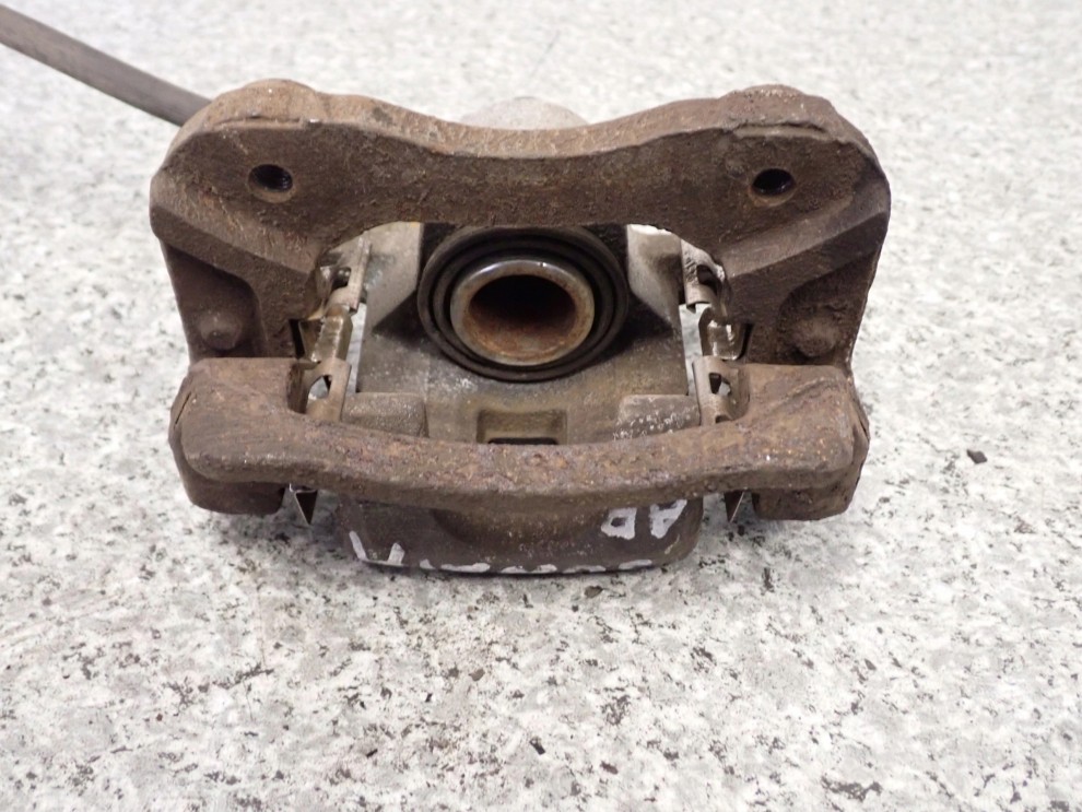 HYUNDAI SONATA 05-09 ZACISK HAMULCOWY TYLNY PRAWY 6/8