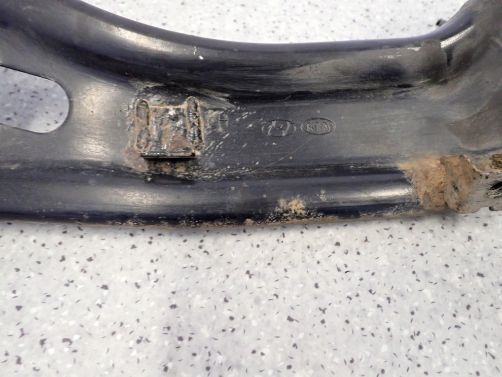 HYUNDAI i40 11-18 WAHACZ WZDŁUŻNY TYLNY LEWY 6/8