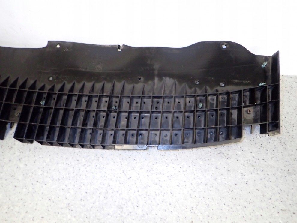 TOYOTA AYGO 06-12 OSŁONA DOLNA ZDERZAKA PRZEDNIEGO 2/9