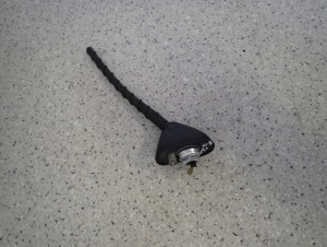 KIA TUCSON 04- ANTENA PODSTAWA ANTENY BAT