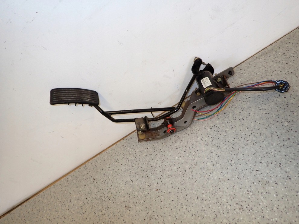 HYUNDAI TRAJET 99-04 PEDAŁ POTENCJOMETR GAZU 1/5