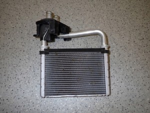 SUZUKI ALTO NISSAN PIXO 09- NAGRZEWNICA RADIATOR 4/6 MINIATURA