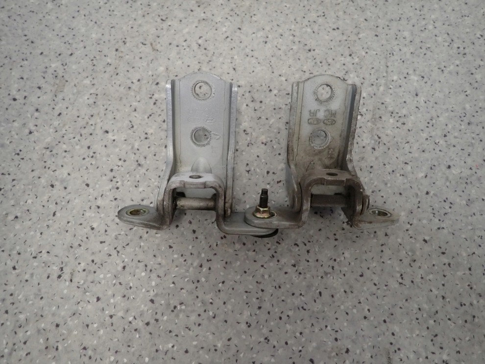 KIA RIO 05-10 ZAWIASY DRZWI PRZEDNIE LEWE KOMPLET 5/5