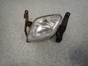 KIA VENGA 09- HALOGEN PRZEDNI PRAWY 4/6 MINIATURA