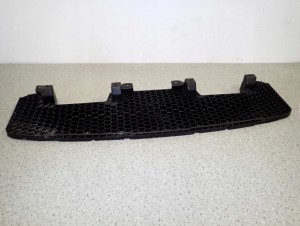 KIA SOUL I 09- PLASTIK PODŁOGA ZDERZAKA 2/4 MINIATURA