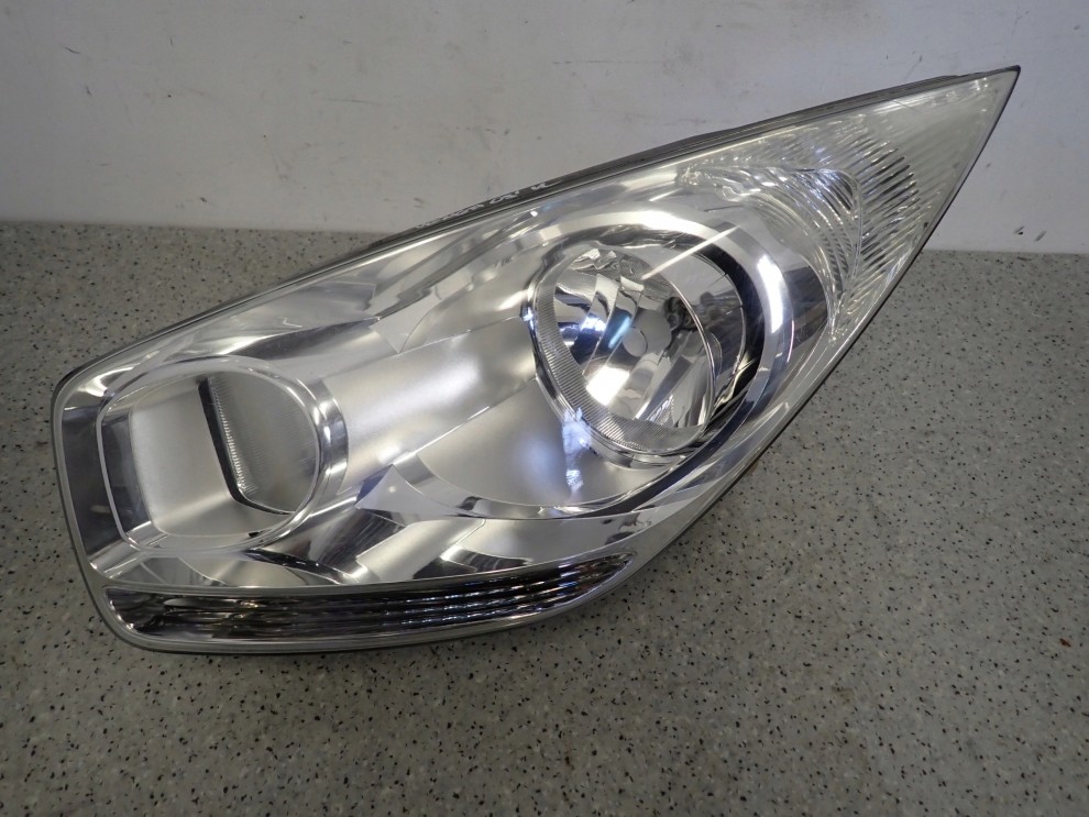 KIA VENGA 09- LAMPA PRZEDNIA LEWA 7/11