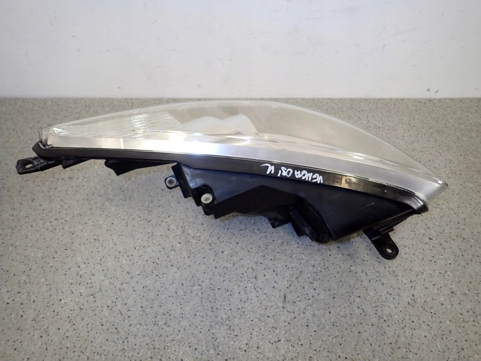 KIA VENGA 09- LAMPA PRZEDNIA LEWA 9/11