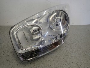 KIA VENGA 09- LAMPA PRZEDNIA LEWA 5/11 MINIATURA