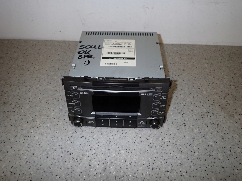 KIA SOUL I 09- RADIO FABRYCZNE 3/8